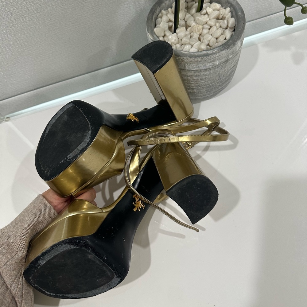 Prada Gold Platform logo Heels for Women 38.5 - Picture 9 of 11